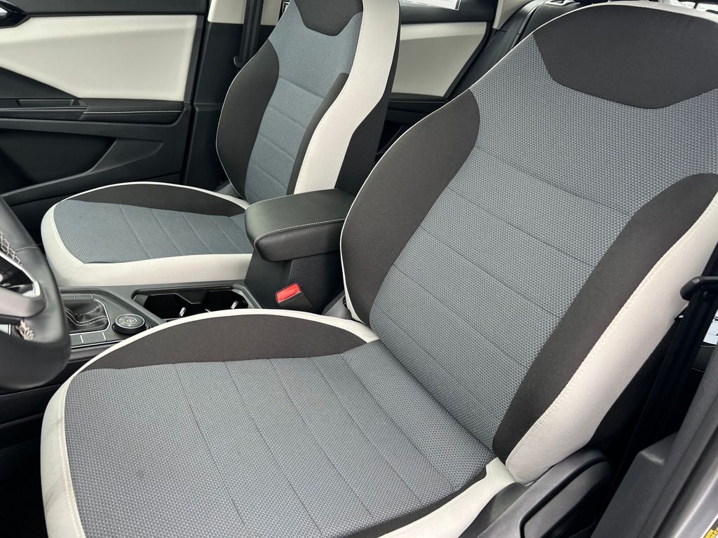 2025 Volkswagen Taos 1.5T S