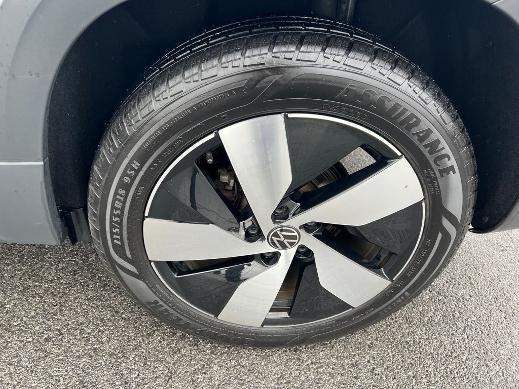 2025 Volkswagen Taos 1.5T S
