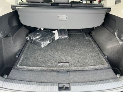 2024 Volkswagen Tiguan 2.0T Wolfsburg Edition