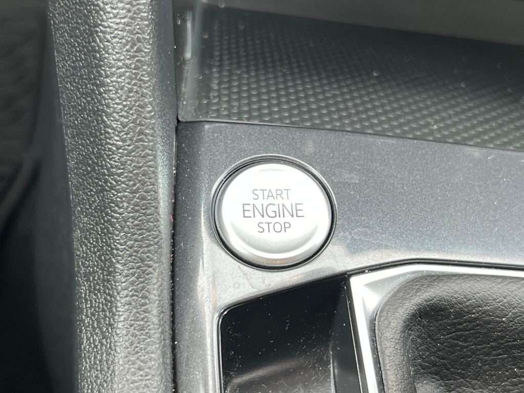 2024 Volkswagen Tiguan 2.0T Wolfsburg Edition