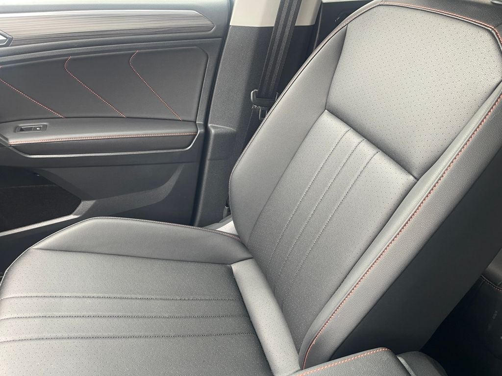 2024 Volkswagen Tiguan 2.0T Wolfsburg Edition