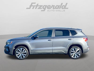 2022 Volkswagen Taos 1.5T SE