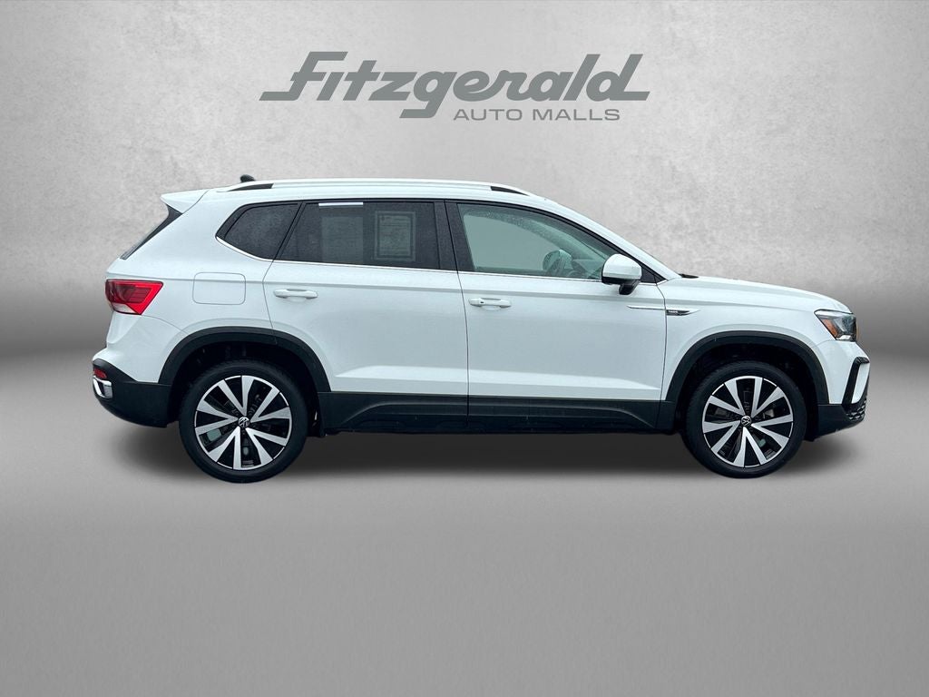 2024 Volkswagen Taos 1.5T SE