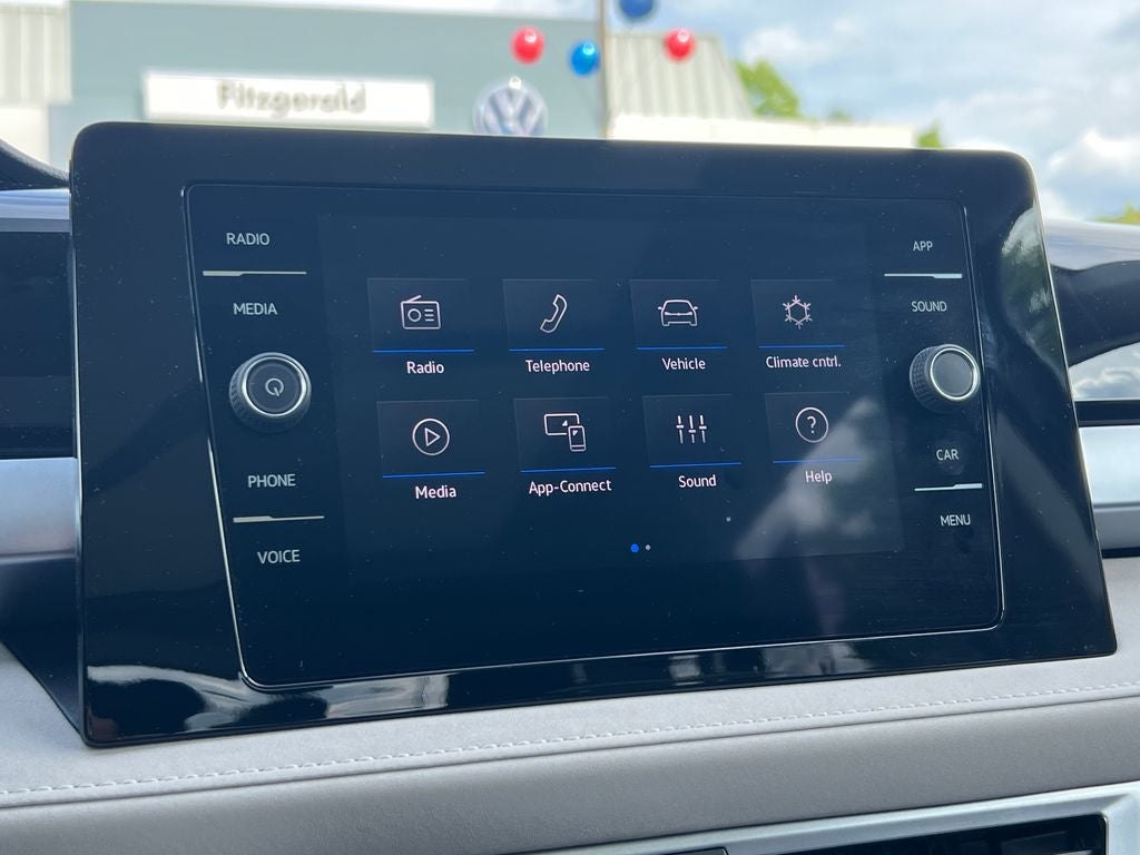 2025 Volkswagen Taos 1.5T SE