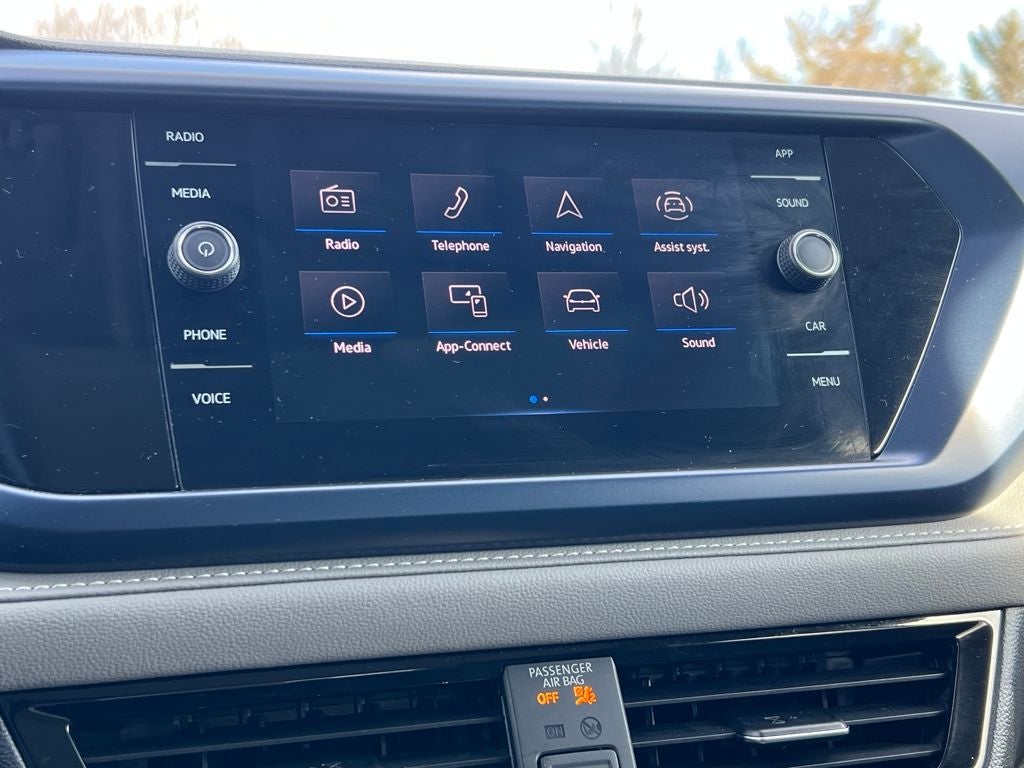 2024 Volkswagen Taos 1.5T SE