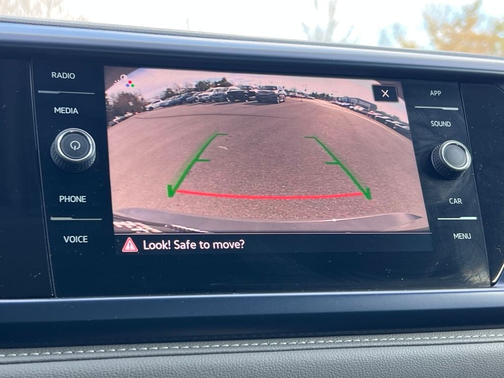 2024 Volkswagen Taos 1.5T SE