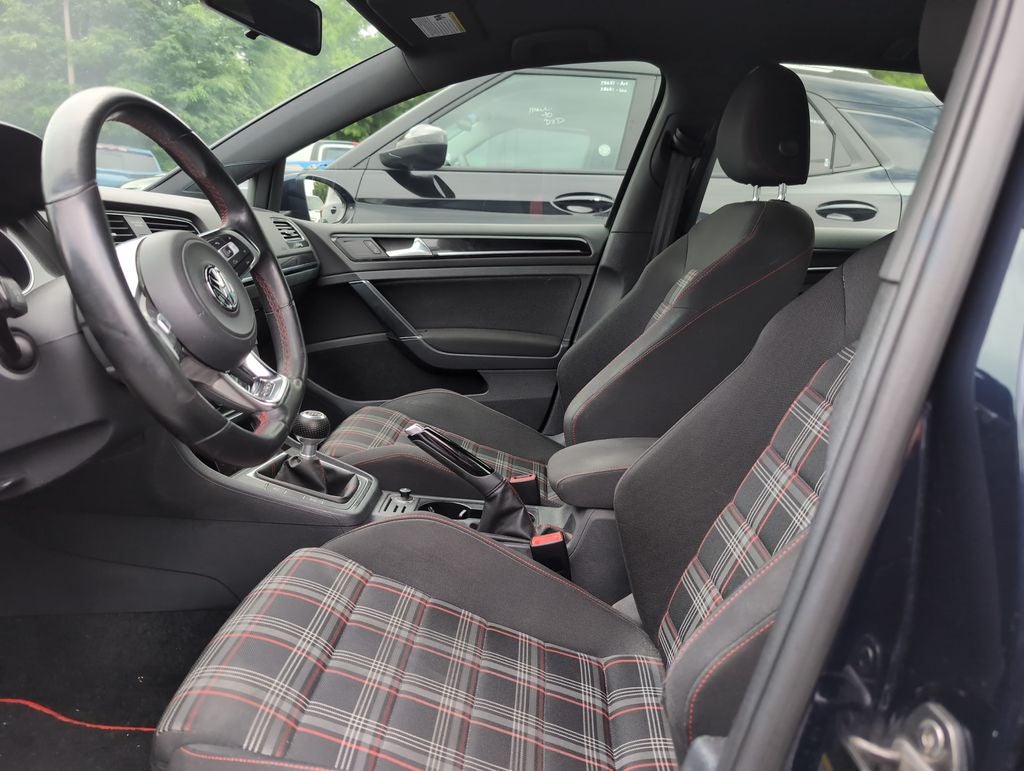 2015 Volkswagen Golf GTI Autobahn