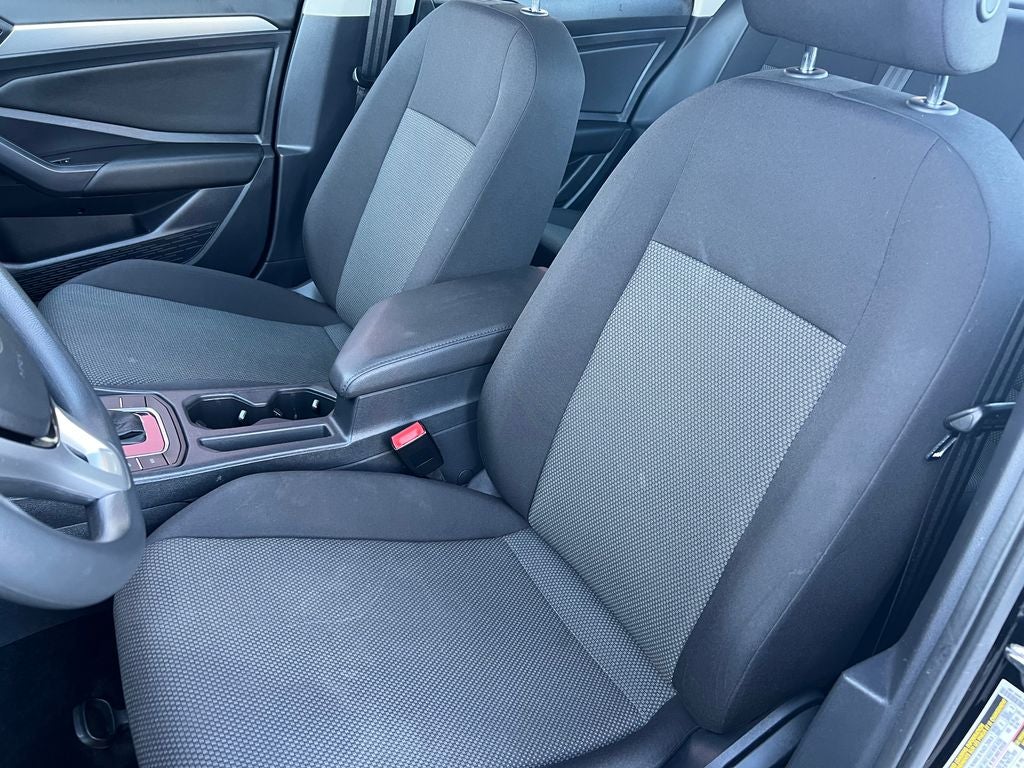2021 Volkswagen Jetta R-Line