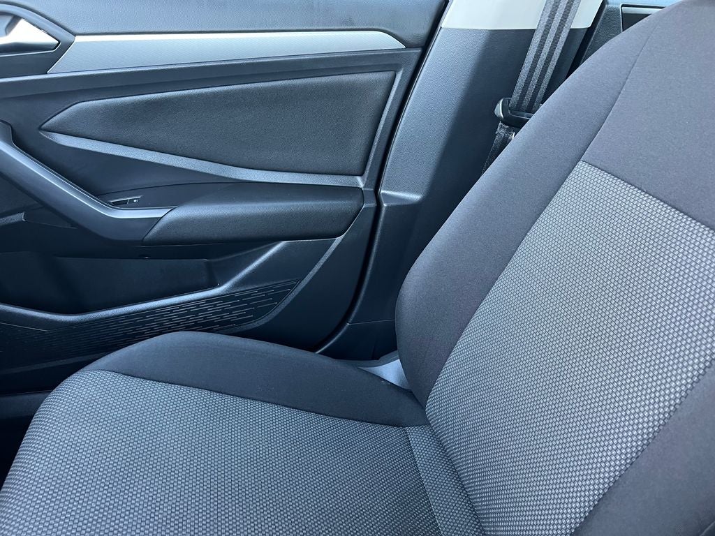 2021 Volkswagen Jetta R-Line