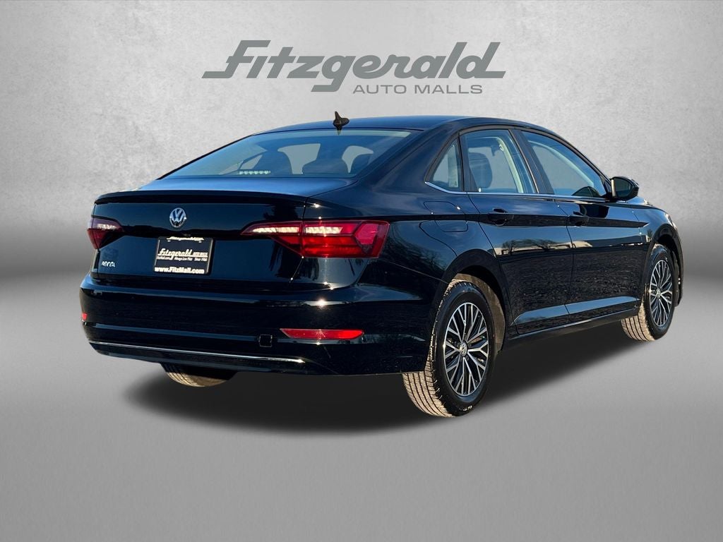 2021 Volkswagen Jetta R-Line