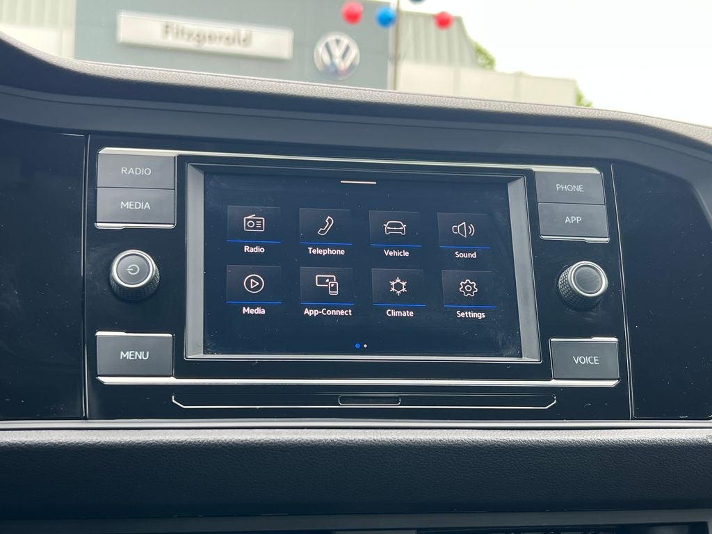 2024 Volkswagen Jetta 1.5T SE