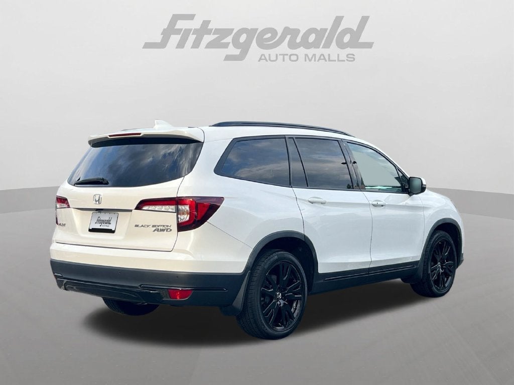 2021 Honda Pilot Black Edition