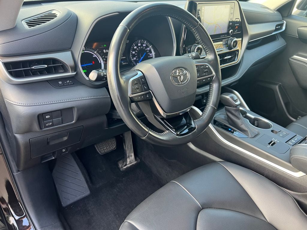 2020 Toyota Highlander Hybrid XLE