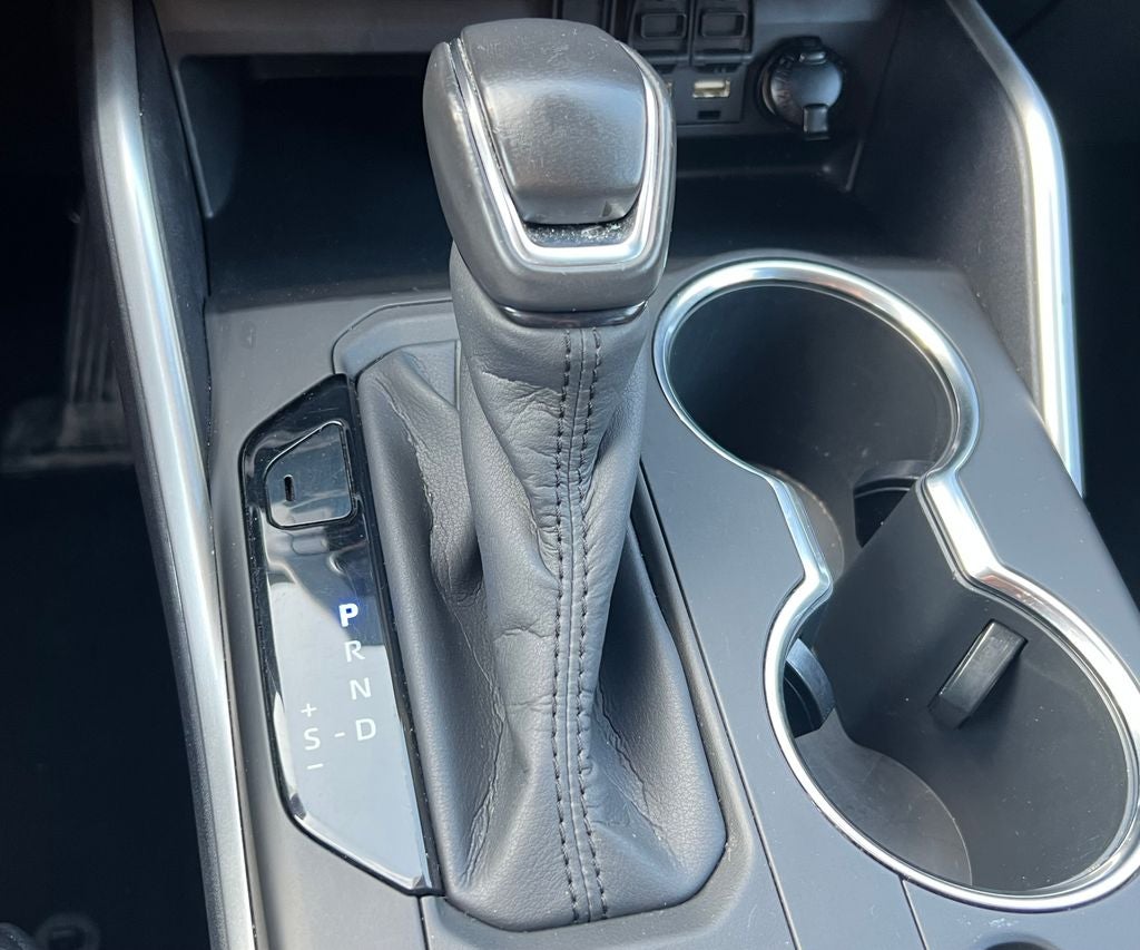 2020 Toyota Highlander Hybrid XLE