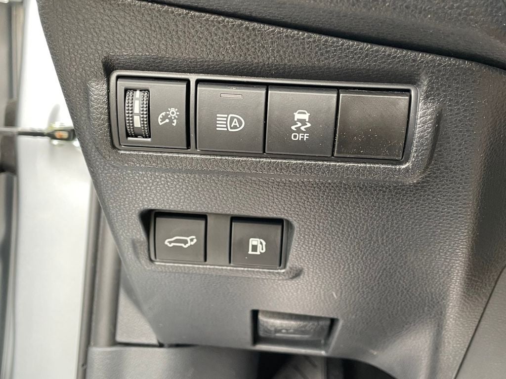 2023 Toyota Corolla Cross Hybrid XSE