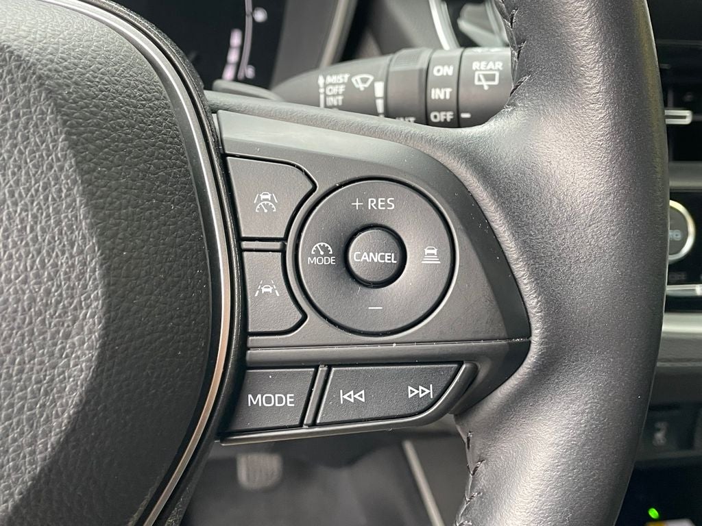 2023 Toyota Corolla Cross Hybrid XSE