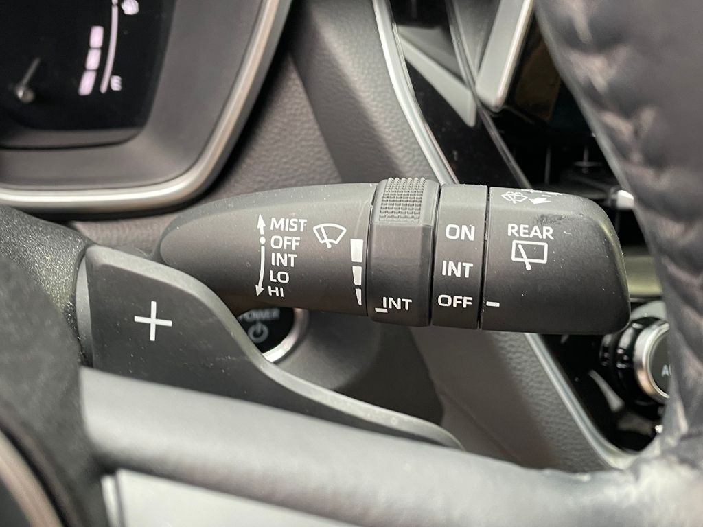 2023 Toyota Corolla Cross Hybrid XSE