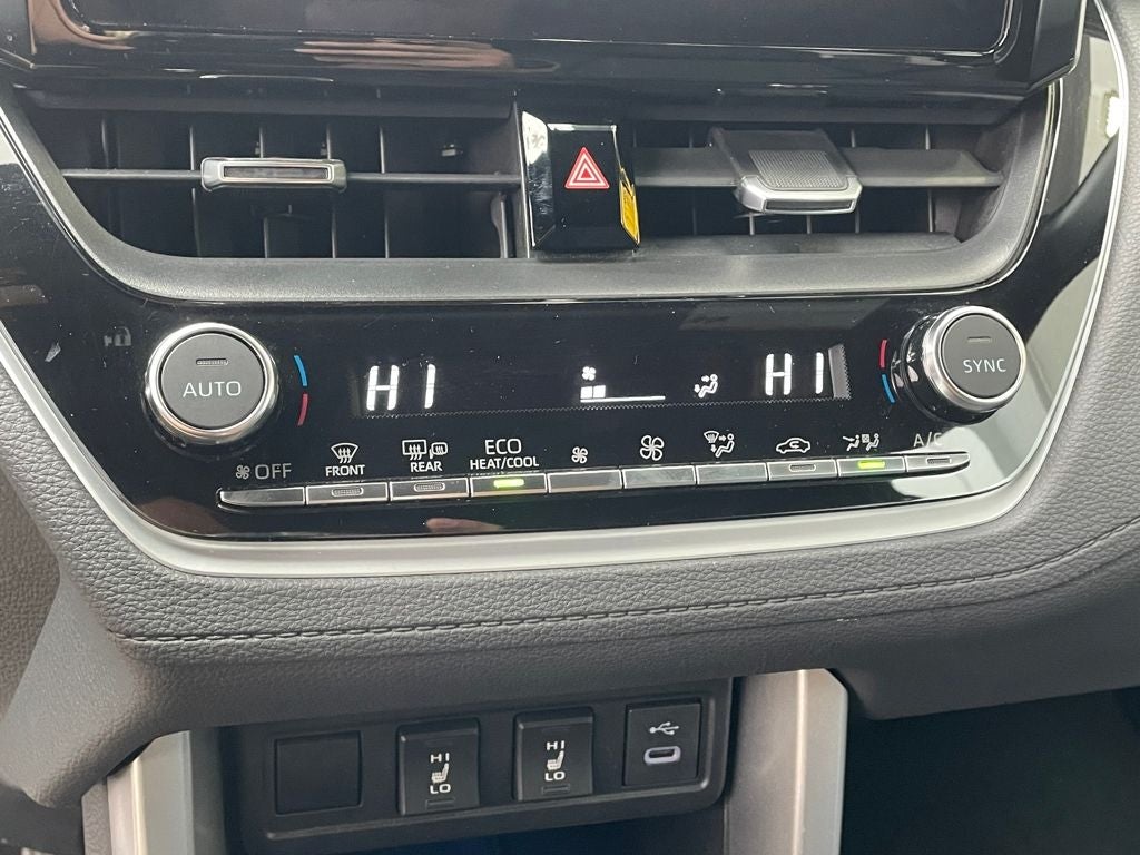 2023 Toyota Corolla Cross Hybrid XSE