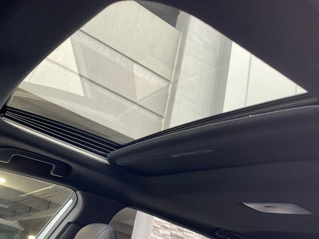 2023 Toyota Corolla Cross Hybrid XSE