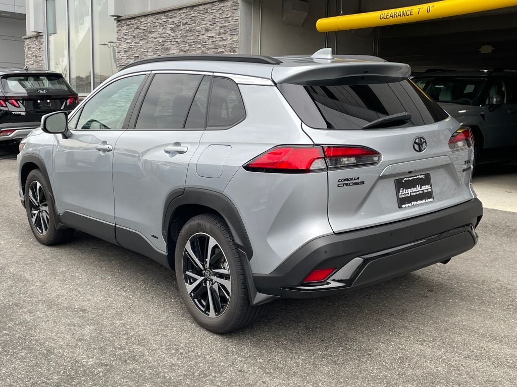 2023 Toyota Corolla Cross Hybrid XSE