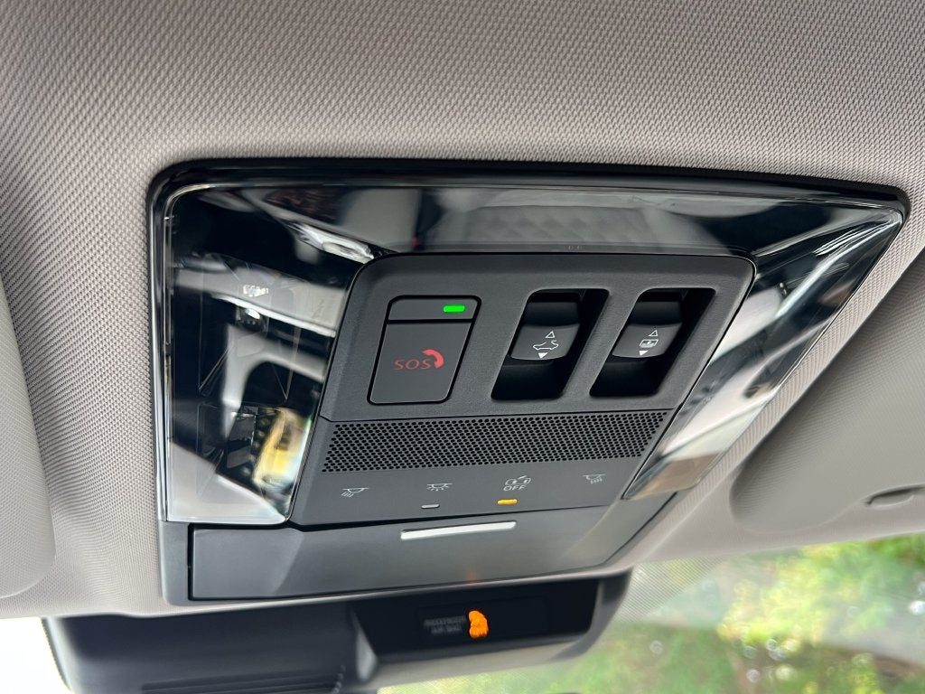 2025 Mitsubishi Outlander Platinum Edition
