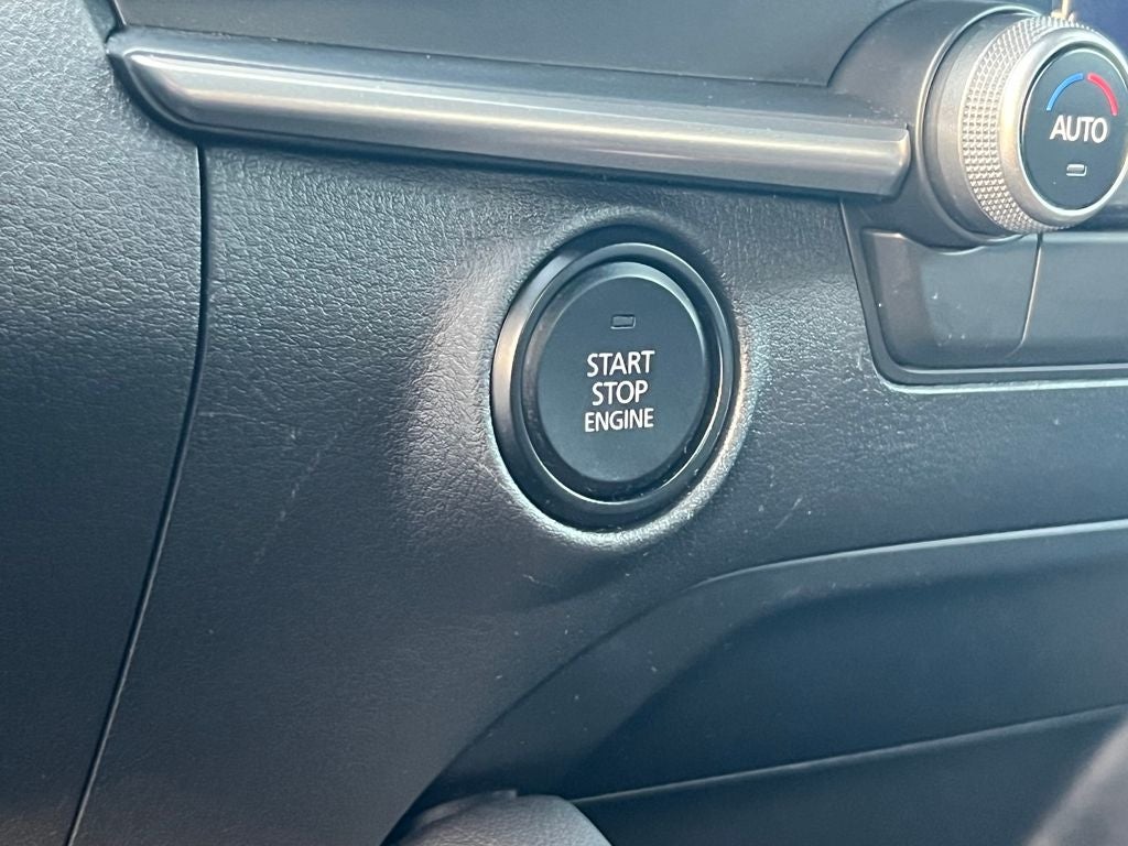 2025 Mazda Mazda3 2.5 S Select Sport