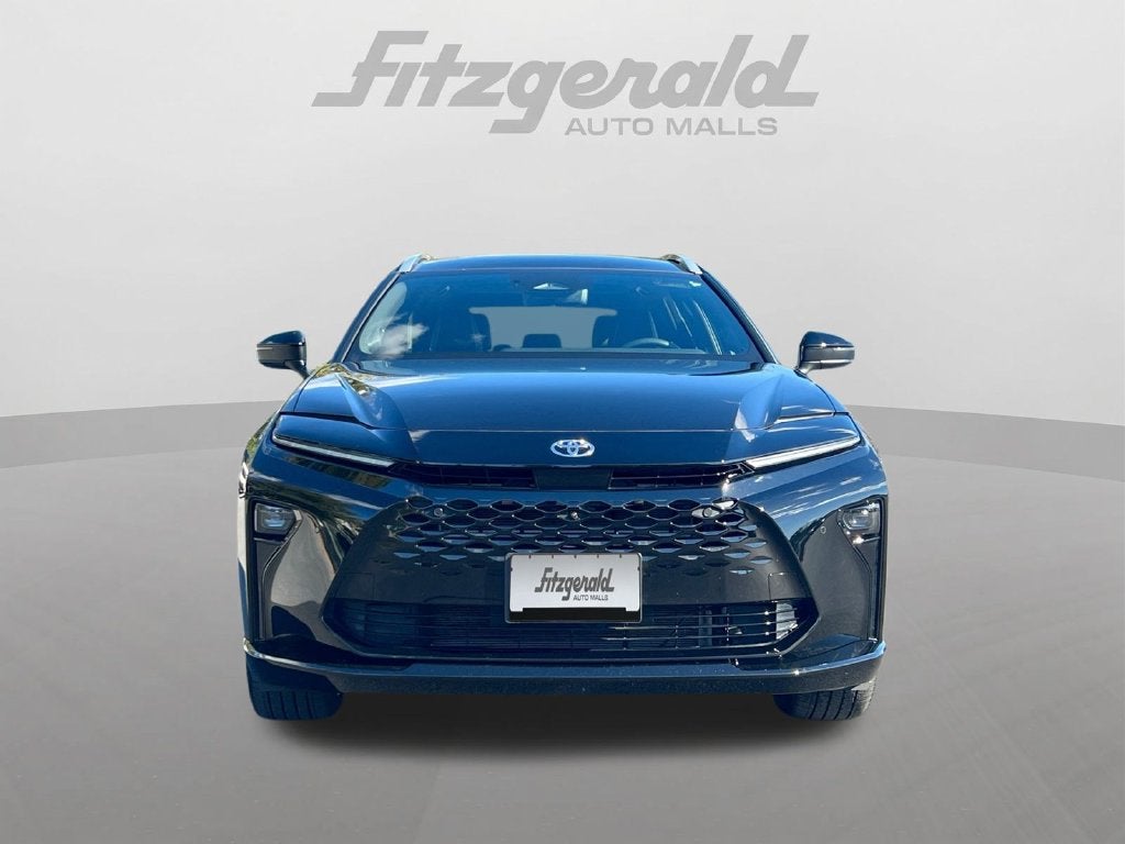 2025 Toyota Crown Signia Limited