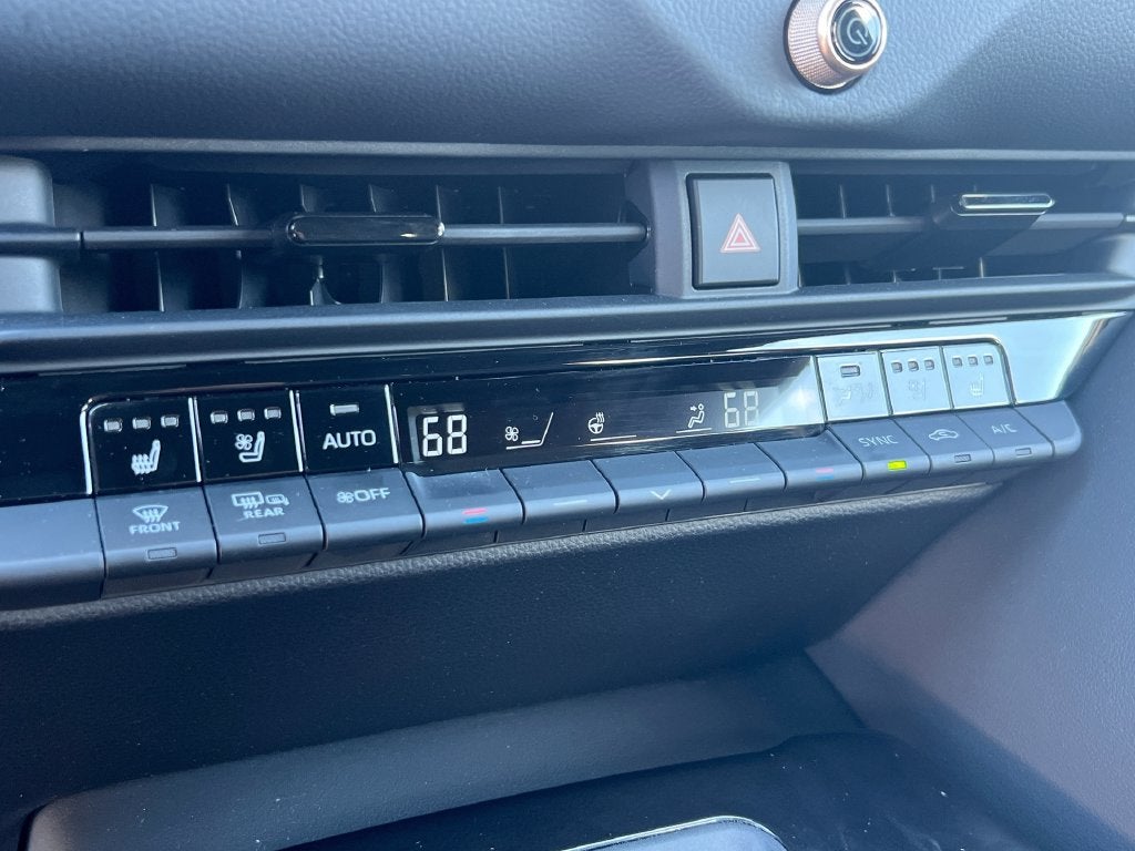 2025 Toyota Crown Signia Limited