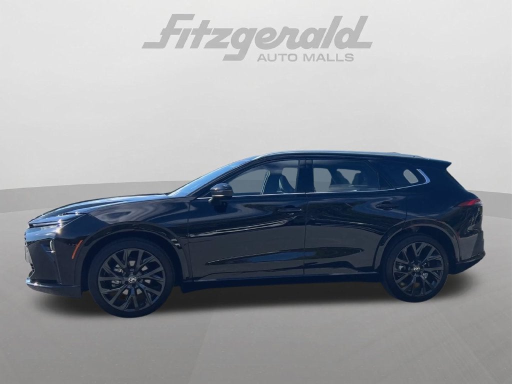 2025 Toyota Crown Signia Limited