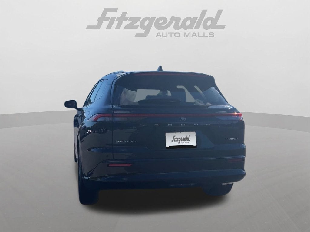 2025 Toyota Crown Signia Limited