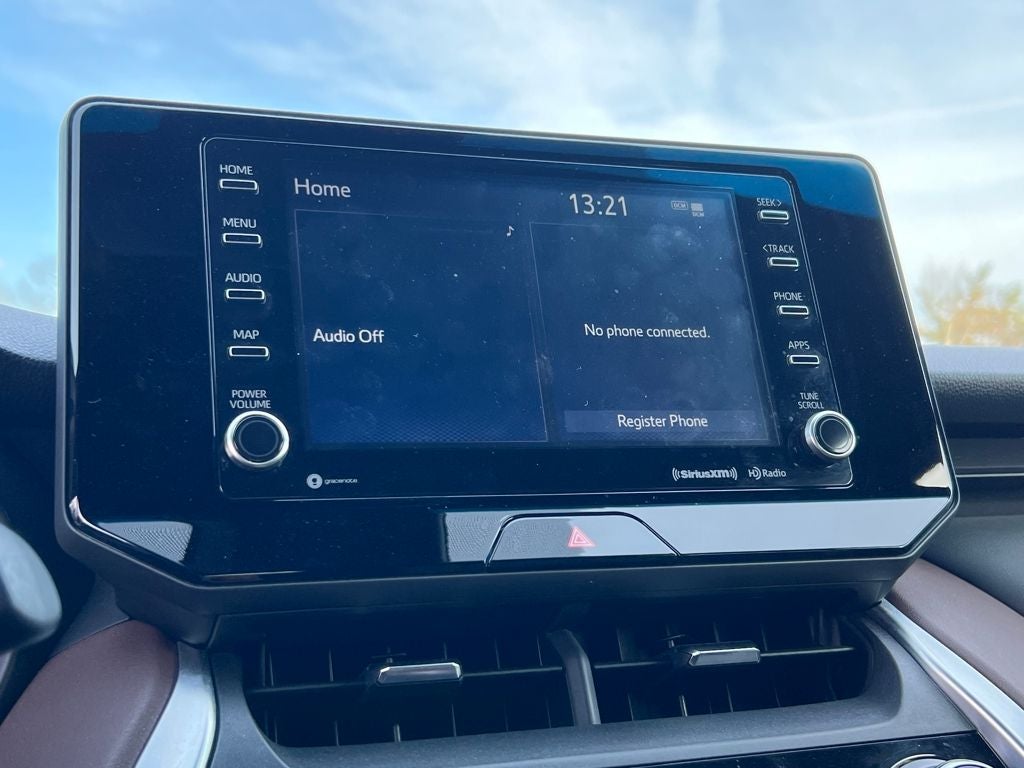 2022 Toyota Venza XLE