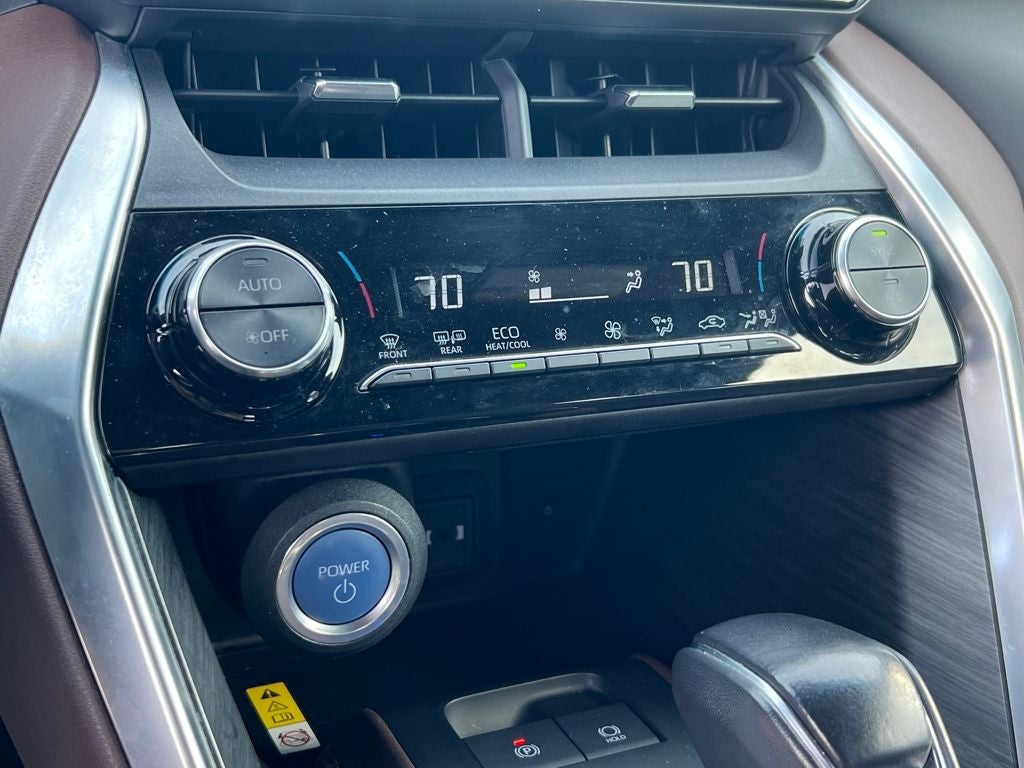 2022 Toyota Venza XLE