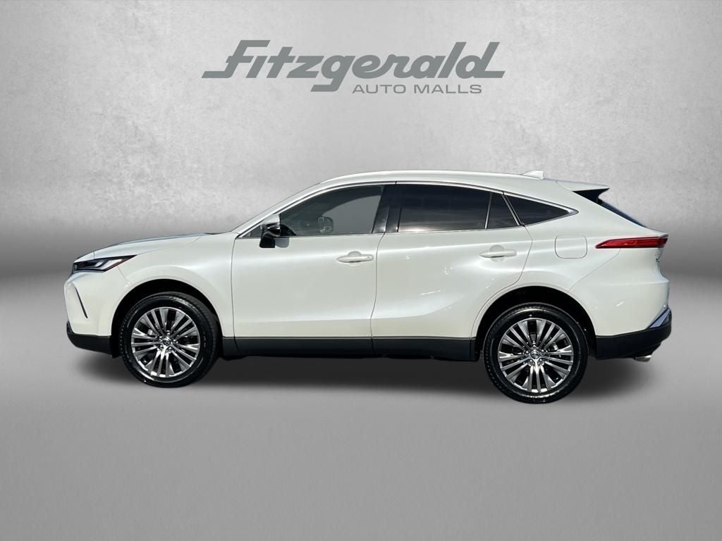 2022 Toyota Venza XLE