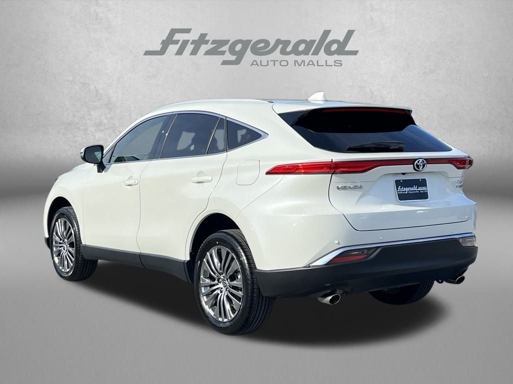 2022 Toyota Venza XLE