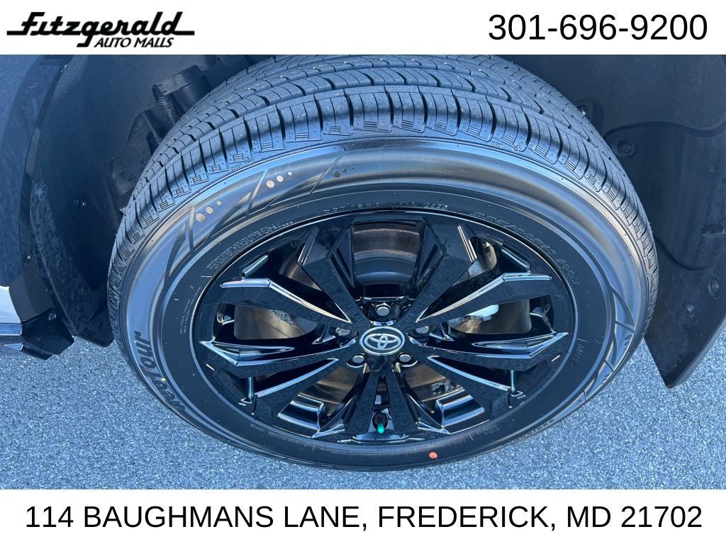 2024 Toyota RAV4 Hybrid SE