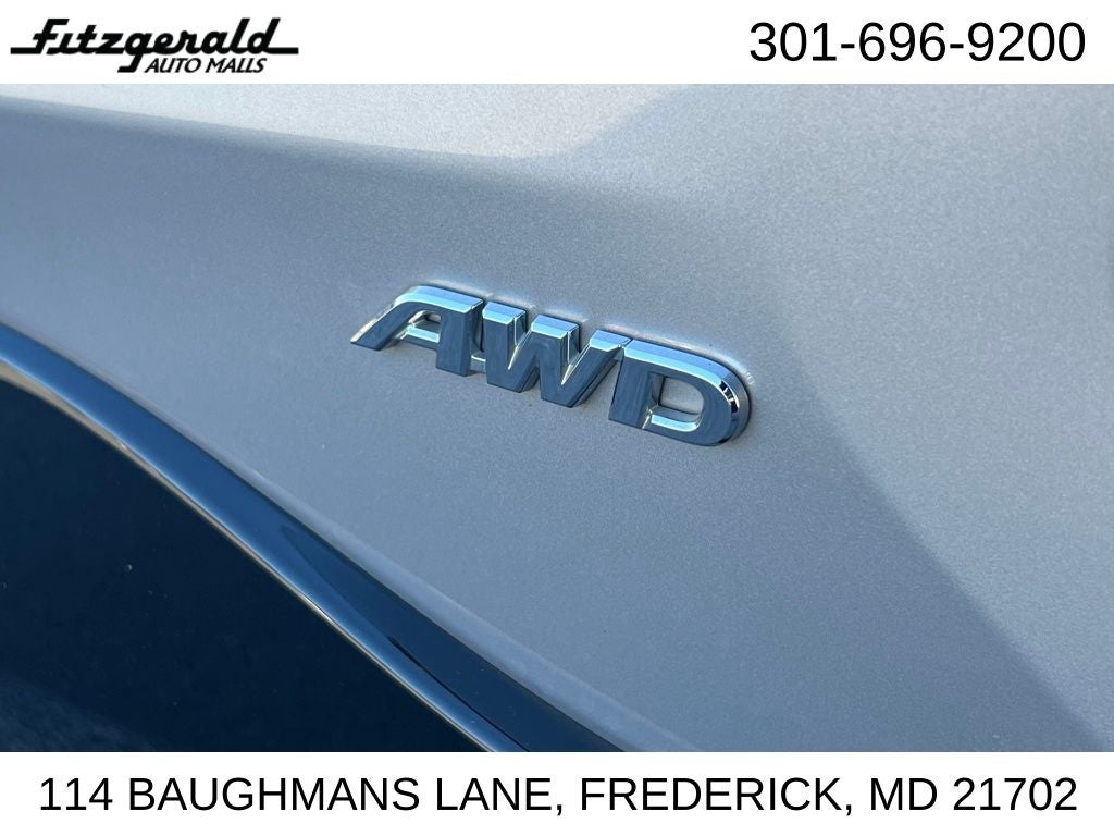 2024 Toyota RAV4 Hybrid SE