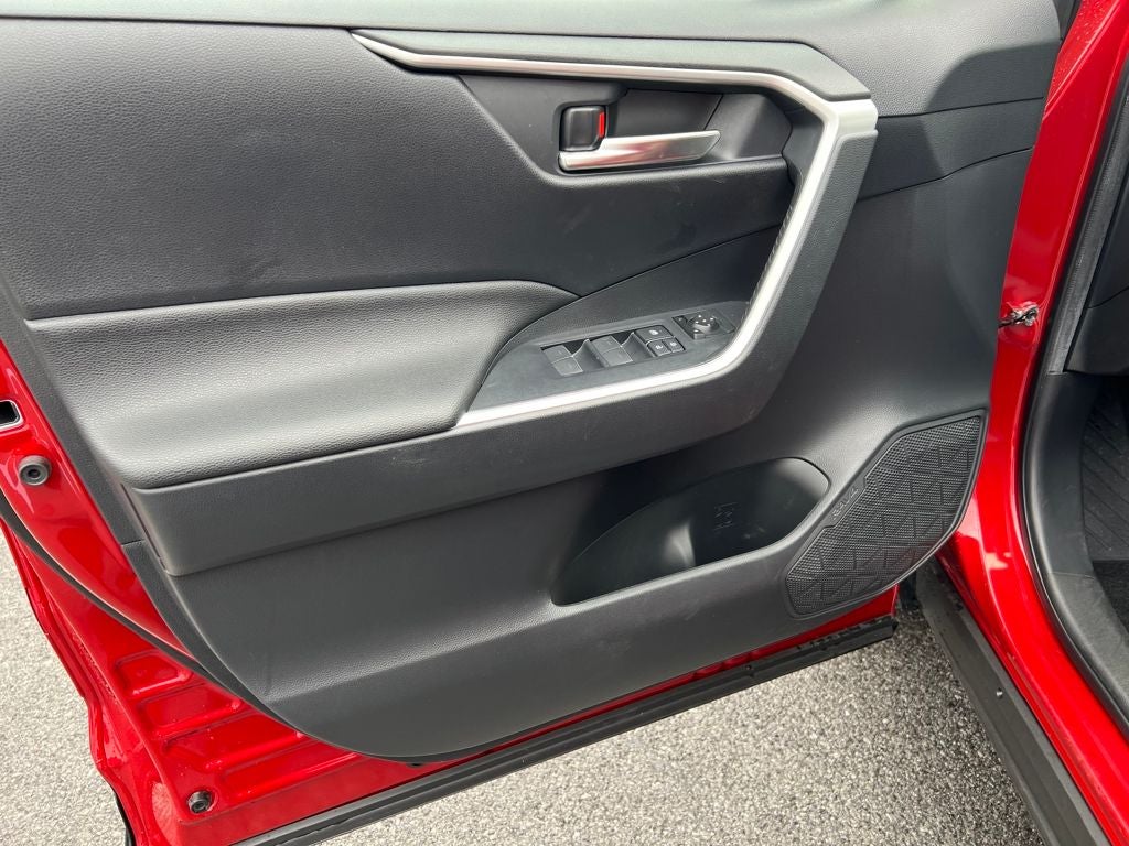 2023 Toyota RAV4 Prime SE