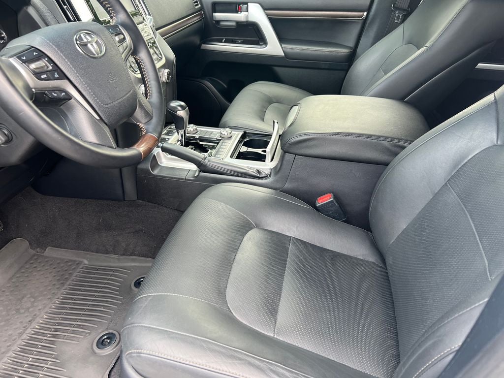 2021 Toyota Land Cruiser Heritage Edition