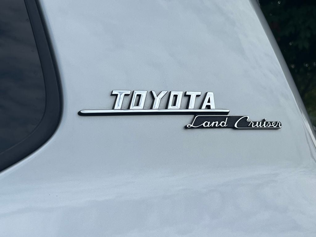 2021 Toyota Land Cruiser Heritage Edition