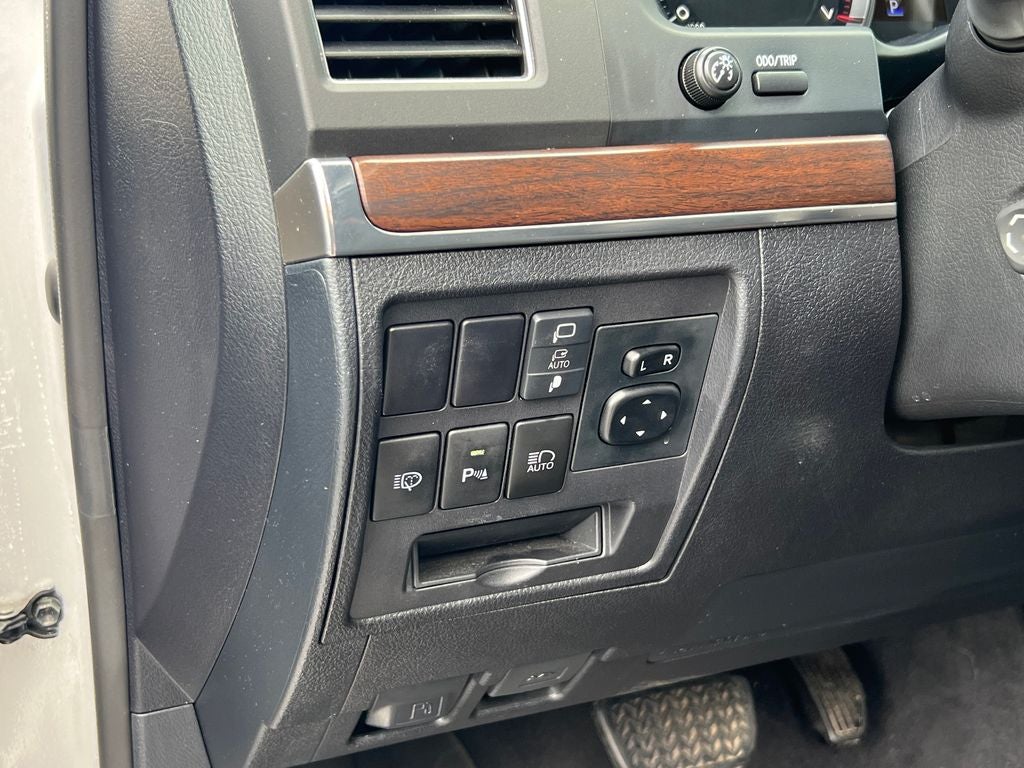 2021 Toyota Land Cruiser Heritage Edition