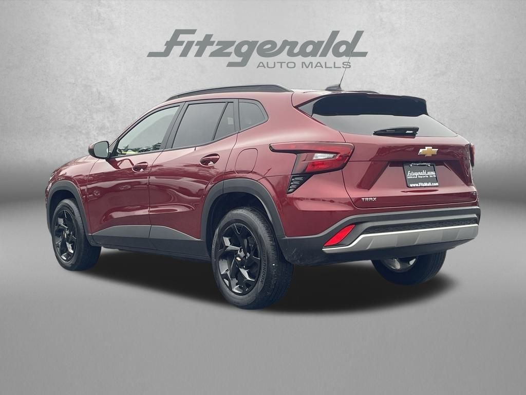 2025 Chevrolet Trax LT