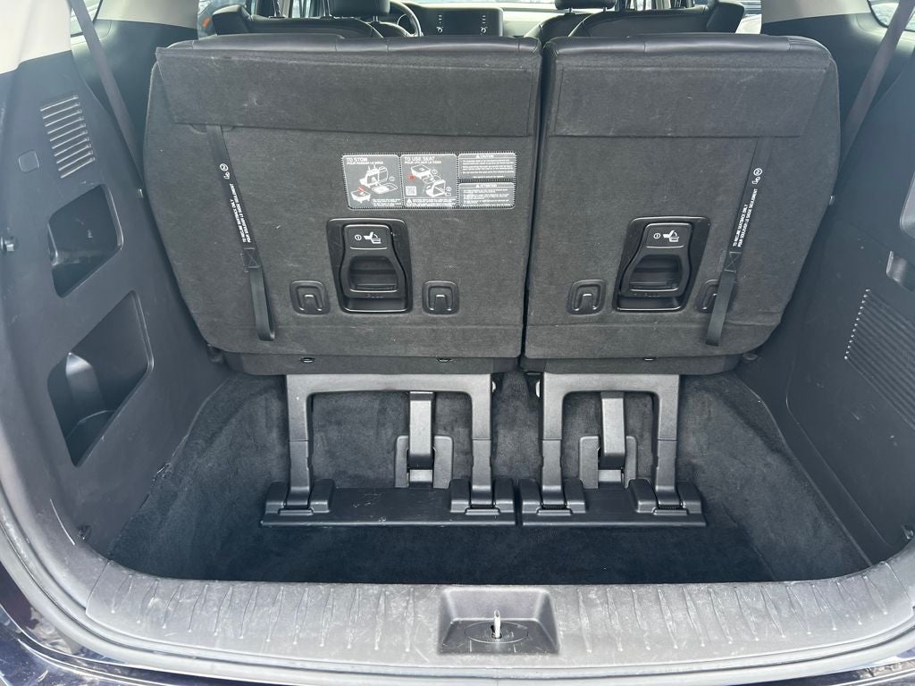 2024 Kia Carnival LX