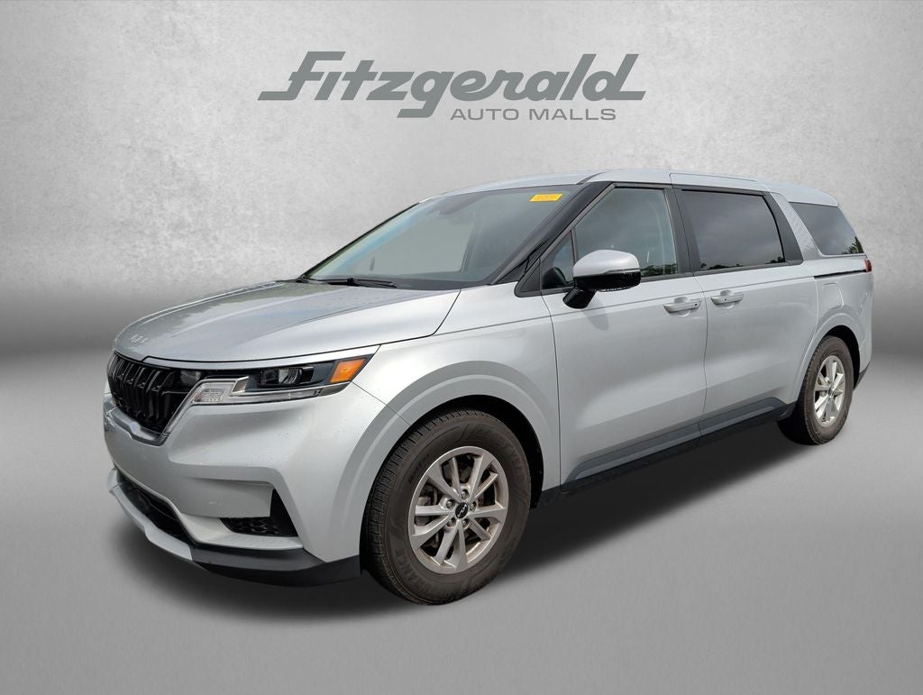 2023 Kia Carnival LX Seat Package