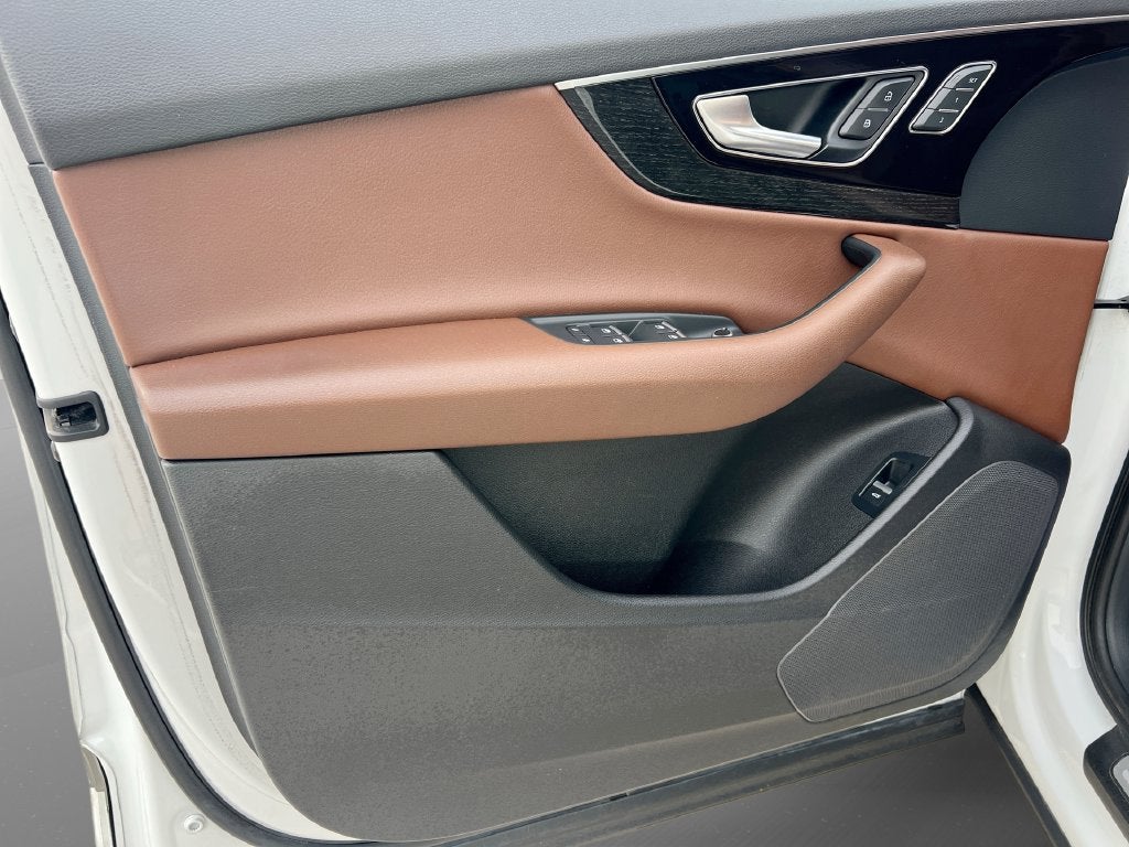 2019 Audi Q7 55 Premium quattro