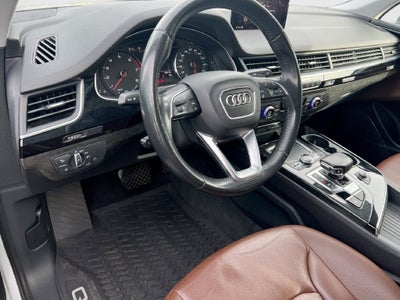 2019 Audi Q7 55 Premium quattro