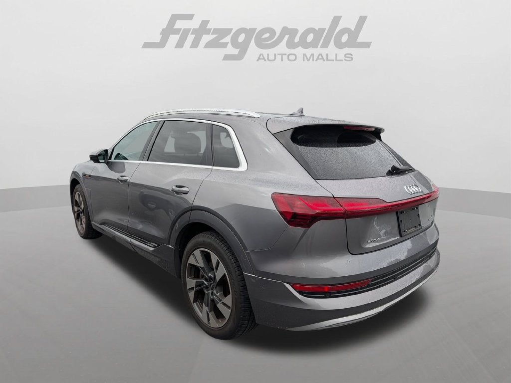 2021 Audi e-tron Premium Plus quattro