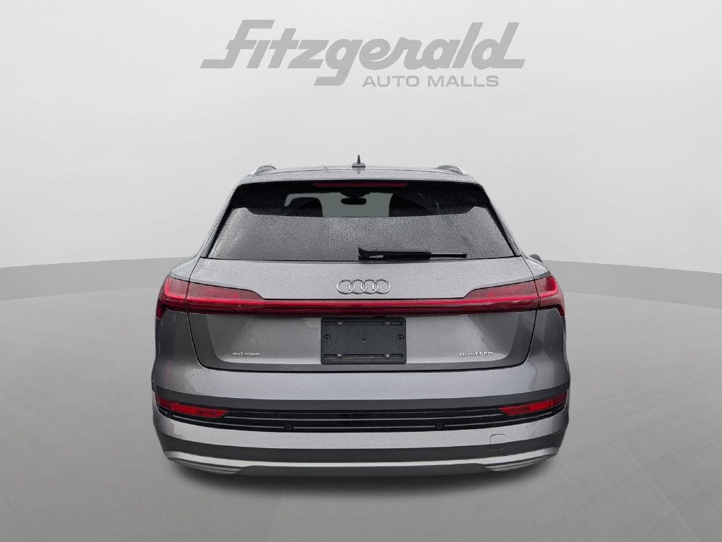 2021 Audi e-tron Premium Plus quattro