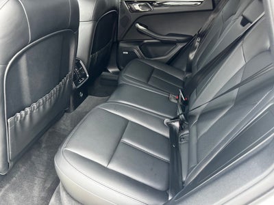 2020 Porsche Macan Base