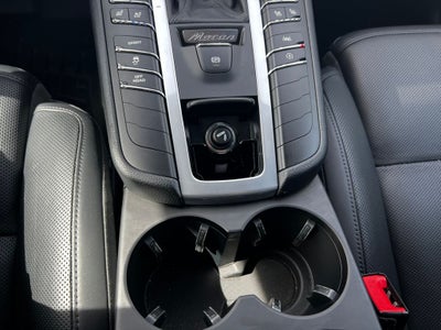 2020 Porsche Macan Base