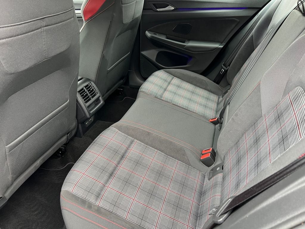 2024 Volkswagen Golf GTI SE